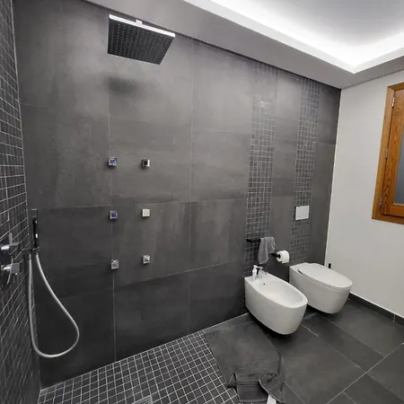 Neonero Villa Nicolosi
