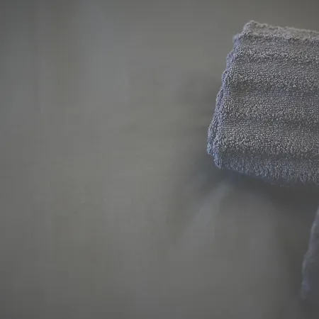 Neonero 4* Николози