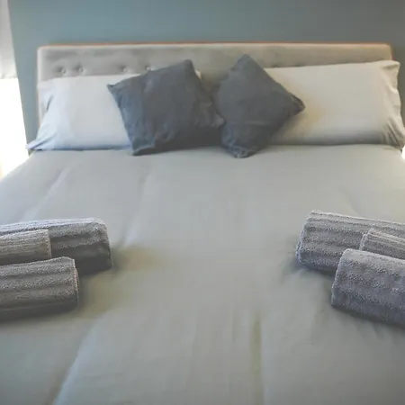 Neonero Гостевой дом 4*