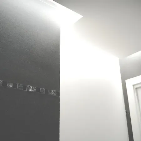 Neonero 4* Николози