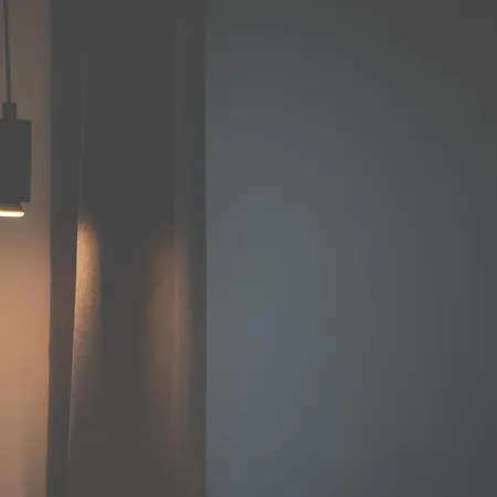 Neonero Николози