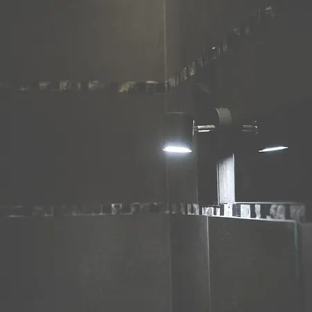 Neonero Гостевой дом 4*